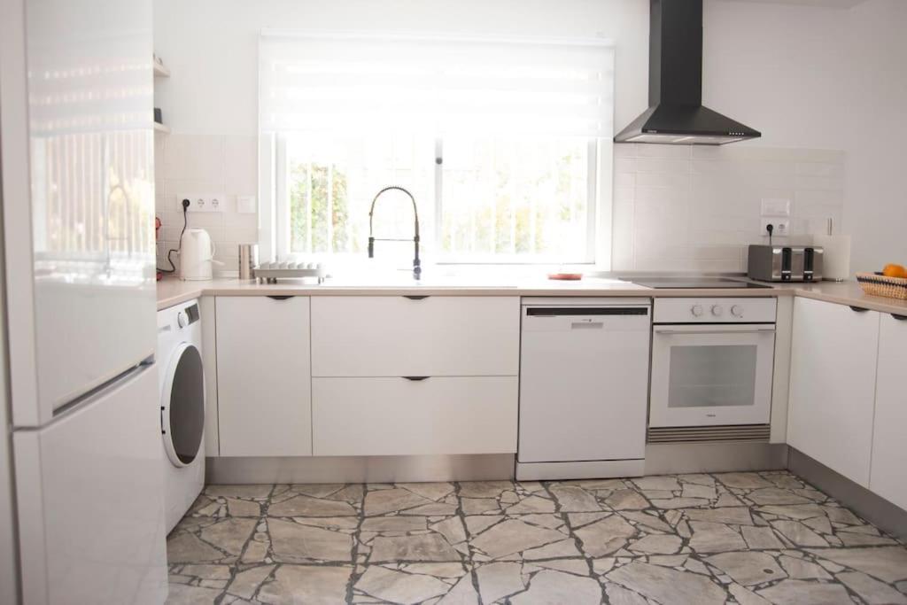 Casa Amplia, Confortable, Centrica By Prishomes ヴィーゴ エクステリア 写真