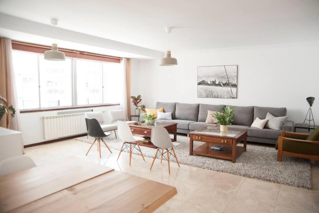 Casa Amplia, Confortable, Centrica By Prishomes ヴィーゴ エクステリア 写真