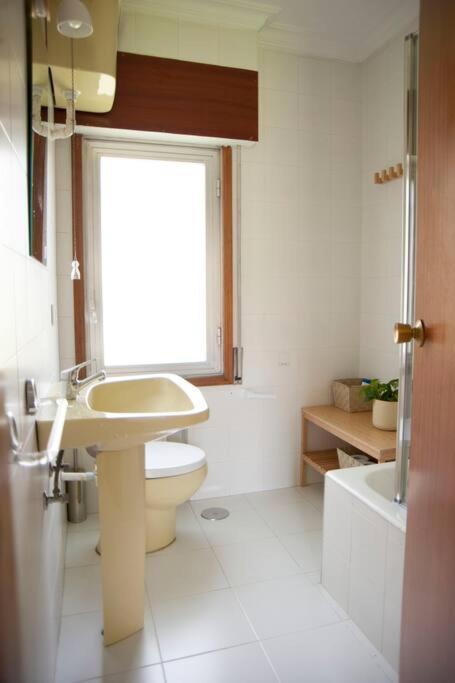 Casa Amplia, Confortable, Centrica By Prishomes ヴィーゴ エクステリア 写真